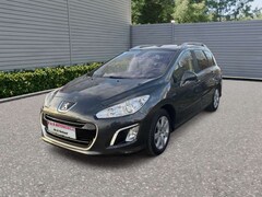 Bild des Angebotes Peugeot 308 SW Family 120 VTi