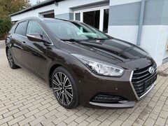 Bild des Angebotes Hyundai i40 cw Aut. Premium Vollausstattung 93tkm