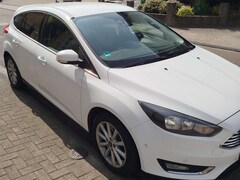 Bild des Angebotes Ford Focus Focus Fließheck 1.5 EcoBoost Start-Stop Bu