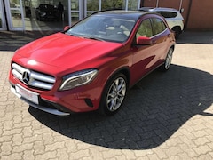 Bild des Angebotes Mercedes-Benz GLA 180 LEDER / PANORAMA