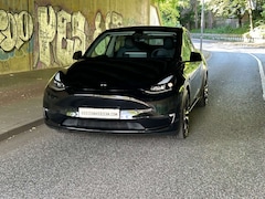 Bild des Angebotes Tesla Model Y Long Range Dual AWD