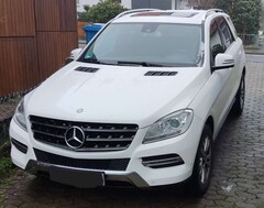 Bild des Angebotes Mercedes-Benz ML 250 ML 250 BlueTEC 4MATIC 7G-TRONIC
