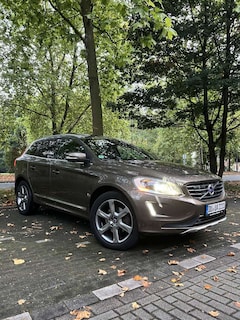 Bild des Angebotes Volvo XC60 D5 AWD pano. webasto. Maximalkonfiguration