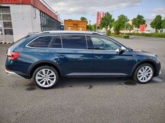 Bild des Angebotes Skoda Superb Superb III Combi Diesel Combi 2.0 TDI 4x4 DSG Scou