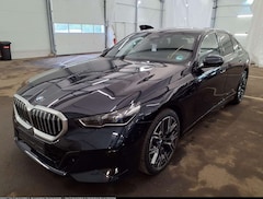 Bild des Angebotes BMW 520 d xDrive M Sport DA+ PA+ H&K PANO Ad-LED 20"