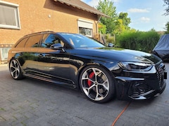 Bild des Angebotes Audi RS4 RS4 Avant quattro tiptronic