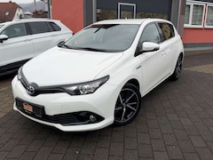 Bild des Angebotes Toyota Auris 1.8 Hybrid Team D*AUTOMATIK*KAM*ALCANTARA*