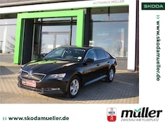 Bild des Angebotes Skoda Superb Lim. Ambition 1.8TSI 132kW DSG el. HK PDC