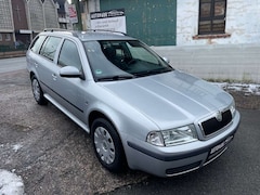 Bild des Angebotes Skoda Octavia 1.6 Tour Combi / Klimaauto. / AHK / PDC
