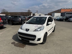 Bild des Angebotes Peugeot 107 Urban Style