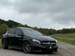 Bild des Angebotes Mercedes-Benz GLA 45 AMG 4Matic/Pano/Comand/430PS/20"/Bi-Xenon