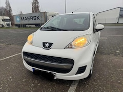 Bild des Angebotes Peugeot 107 70 Petit Filou
