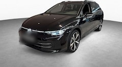 Bild des Angebotes VW Golf VIII Variant 1.5 eTSI AHK LED DAB ACC