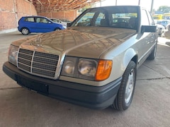 Bild des Angebotes Mercedes-Benz E 230 W124 AUTOMATIK/H-KZ+Wertgutachten/SAMMLER