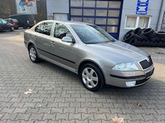 Bild des Angebotes Skoda Octavia Elegance 1 Hand