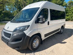 Bild des Angebotes Peugeot Boxer Kombi 333 L2H2 Allure Blue-HDi 165