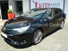Bild des Angebotes Toyota Avensis Edition-S - Navi, Leder, LED, BT, SZ