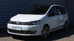 Bild des Angebotes VW Sharan Highline Black Style Std.Hzg./EasyOpen/7sitzer/18" . . .