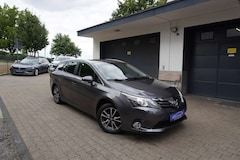 Bild des Angebotes Toyota Avensis 2.0 D-4D Life KLIMA+NAVI+KAMERA+XENON+AHK+ALU+6Gan