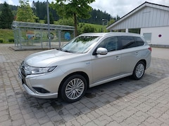 Bild des Angebotes Mitsubishi Outlander Outlander 2.4 4WD Plug-In Hybrid