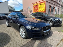 Bild des Angebotes Jaguar XE 25t 250PS AWD Automatik/leder/360°/Wenig Km !