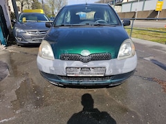 Toyota Yaris 1.0