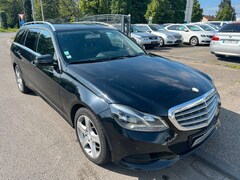 Bild des Angebotes Mercedes-Benz E 300 *HYBRID DIESEL*Leder*Sitzheizung*Navi