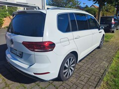 Bild des Angebotes VW Touran Highline TDI LED ACC DSG Pano AHK R-Line