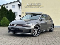 Bild des Angebotes VW Golf GTI VII Performance 2.H/Bi Xenon/19 Zoll/Temp.