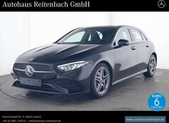 Bild des Angebotes Mercedes-Benz A 180 A180 AMG+KAMERA+KEYLESS LED+AMBIENTE+LENK&SITZHZ