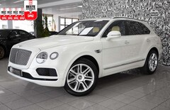 Bild des Angebotes Bentley Bentayga W12 PANO*LED*MASSAGE*BI-COLOR*EXKLUSIV*