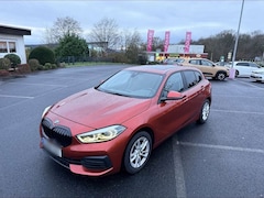 Bild des Angebotes BMW 118 BMW 118d  Automatik/Navi/Kamera/Pano/Driving Assis