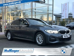 Bild des Angebotes BMW 320 i M Sport HUD ACC Kamera Glasd.LiveProf.HiFi