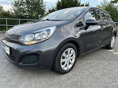Bild des Angebotes Kia Rio Rio Fließheck 5-Türer 1.2 Fifa World Cup Edition*KLIMA*PDC*KAMERA*NAVI*BLUETOOTH