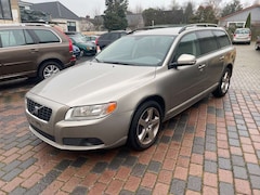 Bild des Angebotes Volvo V70 Kombi D5 Momentum AWD