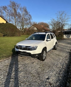 Bild des Angebotes Dacia Duster 1.6 16V 4x4 - Scheckheftgepflegt - Unfallfrei