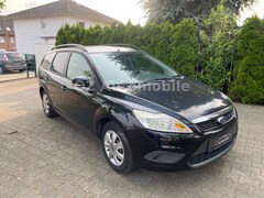 Bild des Angebotes Ford Focus 1,6 VivaTurnier Klima//Pdc//74Kw