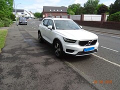Bild des Angebotes Volvo XC40 Momentum Pro