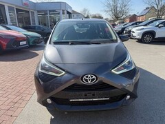 Bild des Angebotes Toyota Aygo x-play Team D