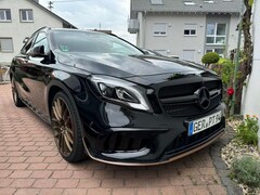 Bild des Angebotes Mercedes-Benz GLA 45 AMG GLA 45 AMG 4MATIC Night, AERO, Perf.Sitze, Voll*