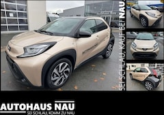 Bild des Angebotes Toyota Aygo X 1.0 Teamplayer ACC+Navi+SHZ+2xKlima+Kam.