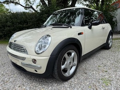 Bild des Angebotes MINI Cooper 1.Hand, Elektr. Schiebedach, Klima, Guter Zustand