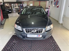Bild des Angebotes Volvo V70 DRIVe Kinetic*2.HAND*TÜV6-27*LEDER*BIXENON!
