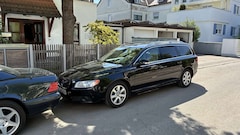 Bild des Angebotes Volvo V70 Summum
