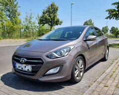 Bild des Angebotes Hyundai i30 i30 blue 1.6 CRDi YES! Gold