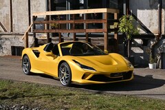 Bild des Angebotes Ferrari F8 Spider Einmaliges Atelier Einzelstück/1.HD.