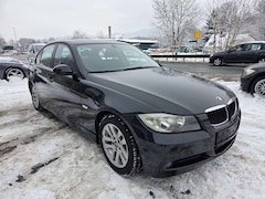 Bild des Angebotes BMW 318 318i - TÜV NEU - KD NEU - Alu Glasdach MFL