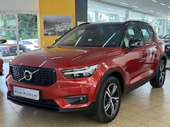 Bild des Angebotes Volvo XC40 R Design 2WD *NAVi*KAMERA*LED*LEDER*SPUR*