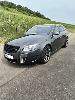 Opel Insignia 2.8 V6 Turbo Sports Tourer 4x4 OPC