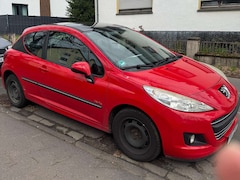 Bild des Angebotes Peugeot 207 207 95 VTiUrban Move